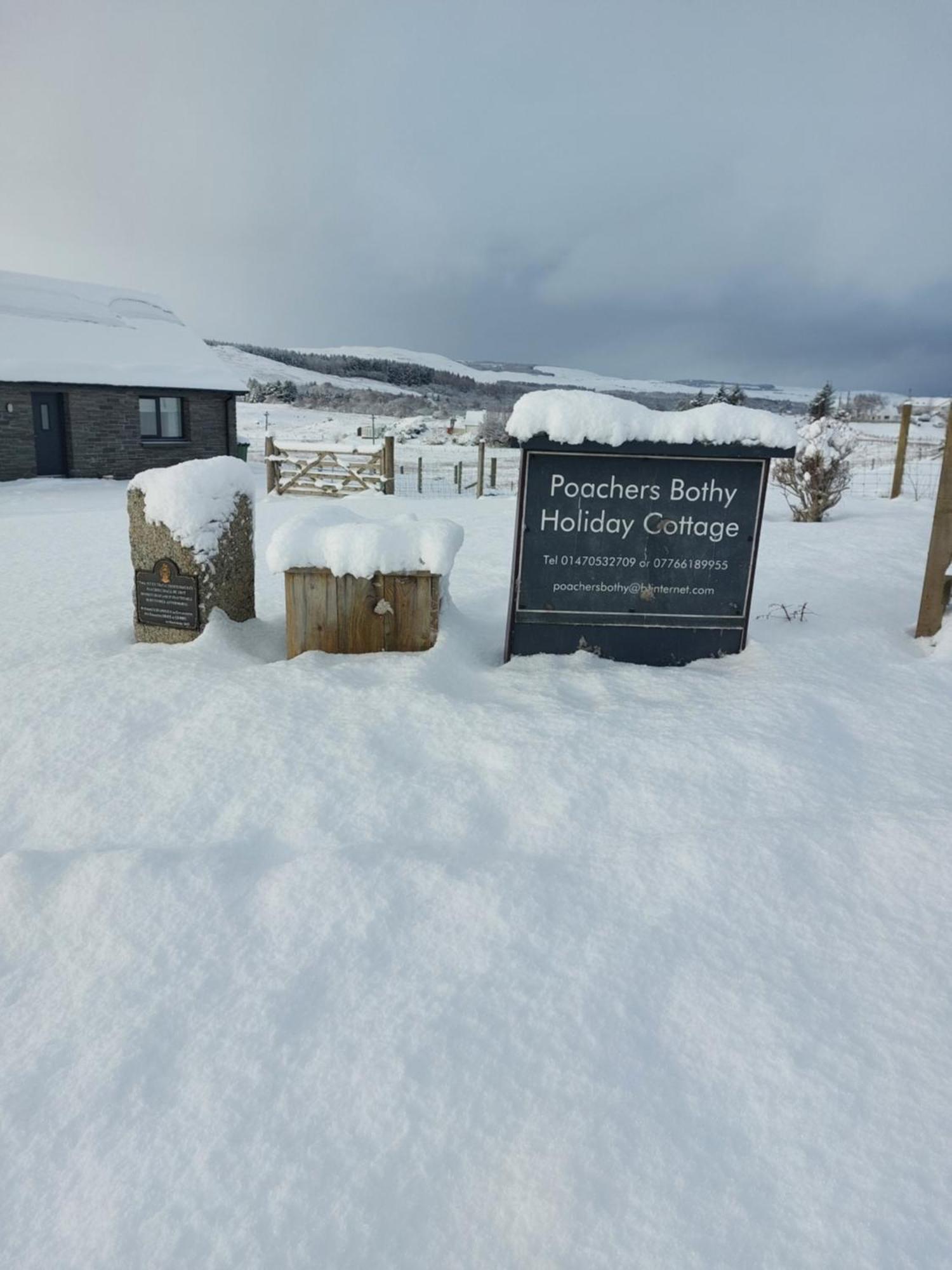 فيلا Poachers Bothy Skeabost المظهر الخارجي الصورة